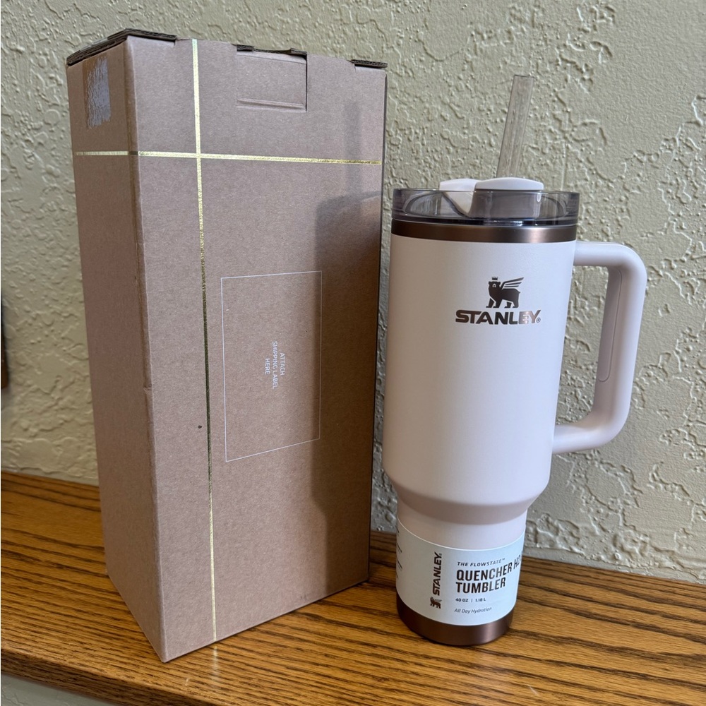 NEW Limited Edition Stanley Gilded Sugar Quencher 40oz Tumbler with Handle
